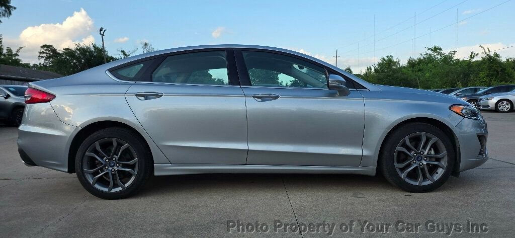 Used 2020 Ford Fusion SEL FWD image 10
