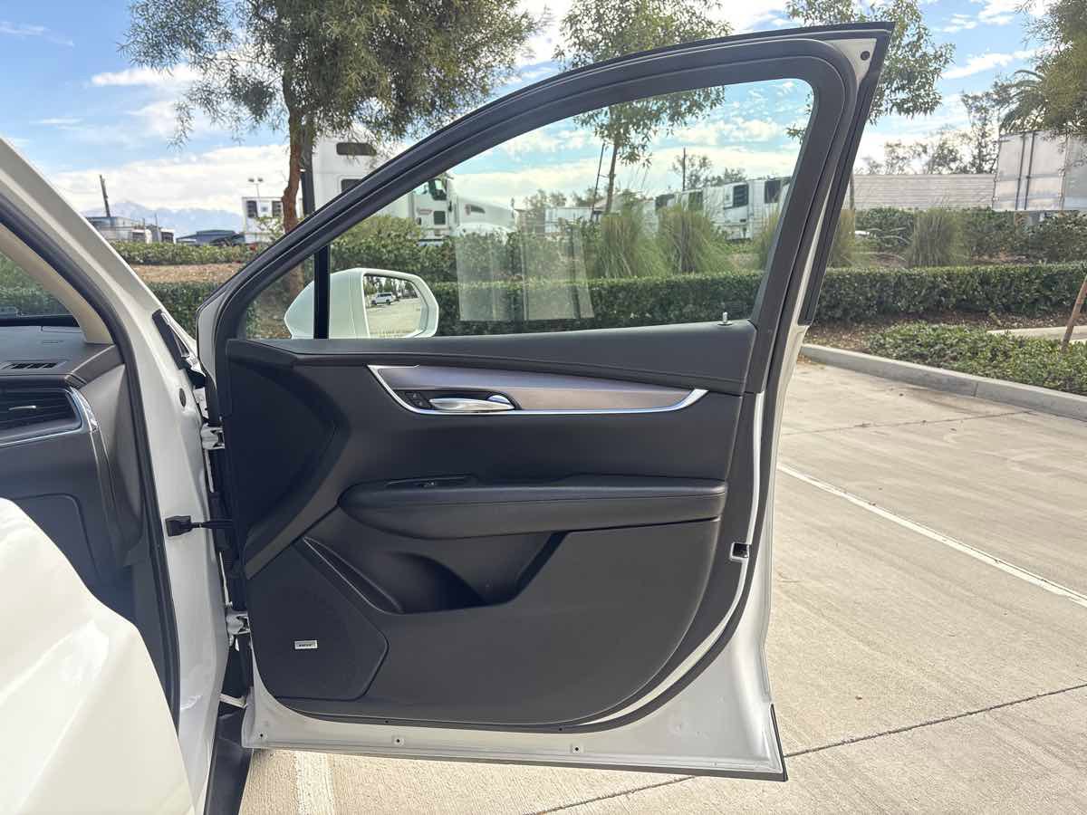 Used 2019 Cadillac XT5 Luxury image 19