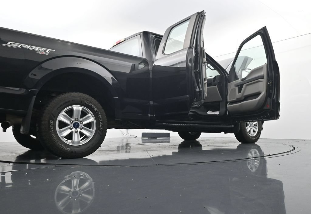 Used 2018 Ford F150 XL w/ Equipment Group 101A Mid AWD/4WD image 45