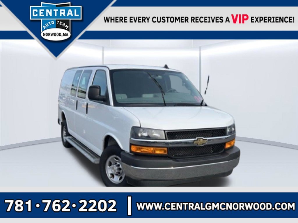 Used 2025 Chevrolet Express 2500 w/ Driver Convenience Package RWD image 1
