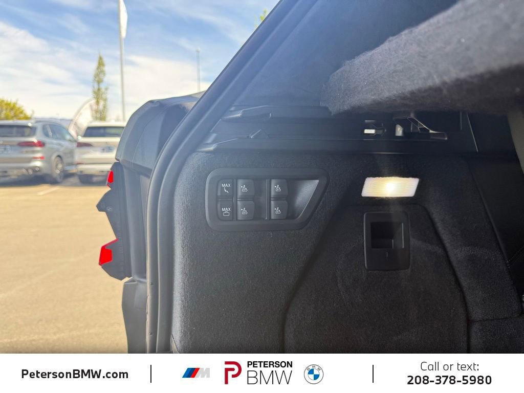 Certified 2026 BMW X7 M60i AWD/4WD image 11