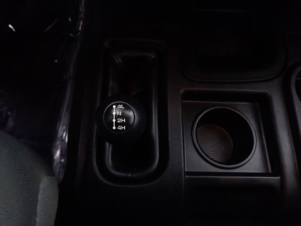 Used 2017 RAM 2500 Tradesman w/ Chrome Appearance Group image 35