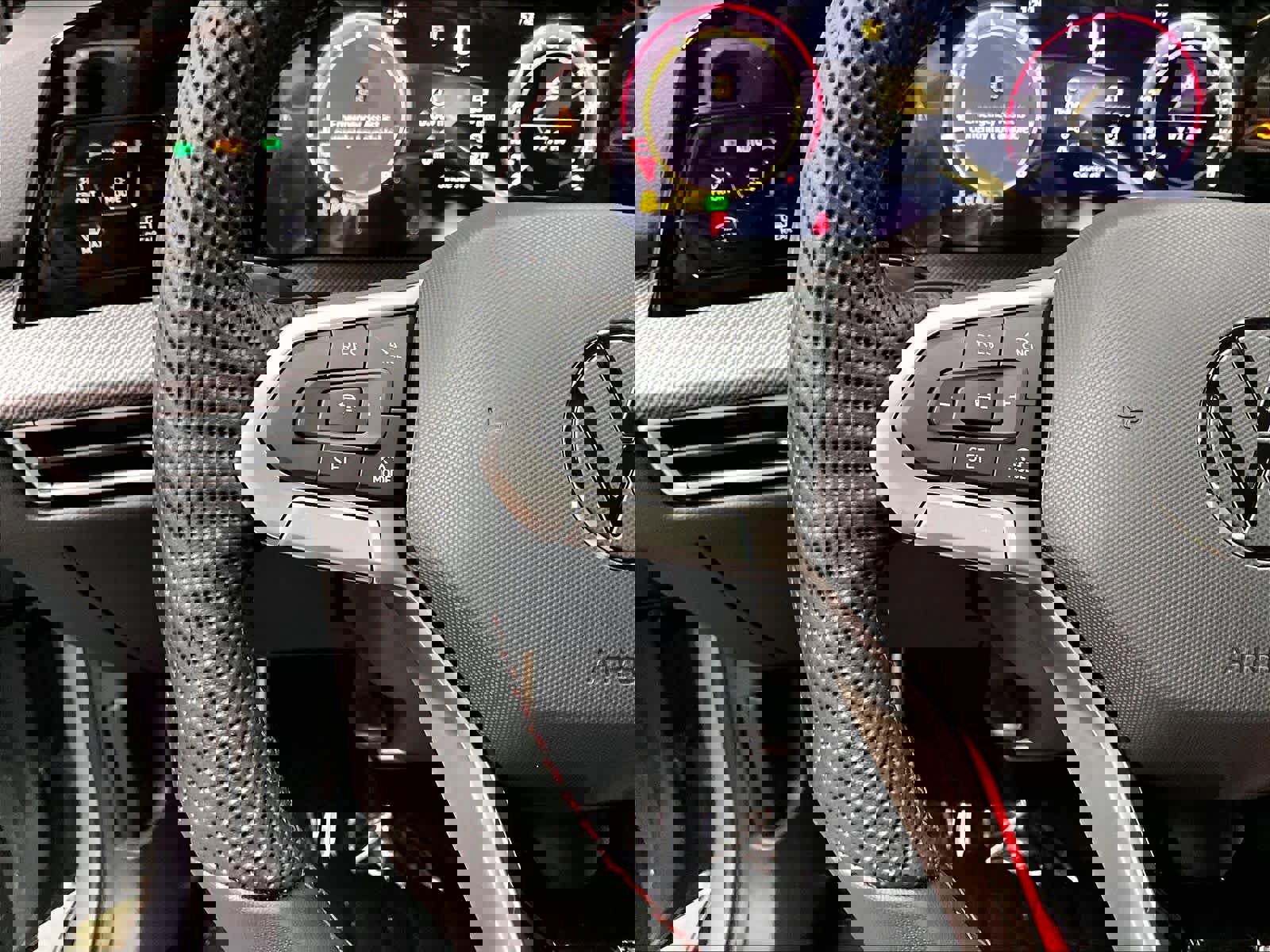 New 2026 Volkswagen GTI SE image 10