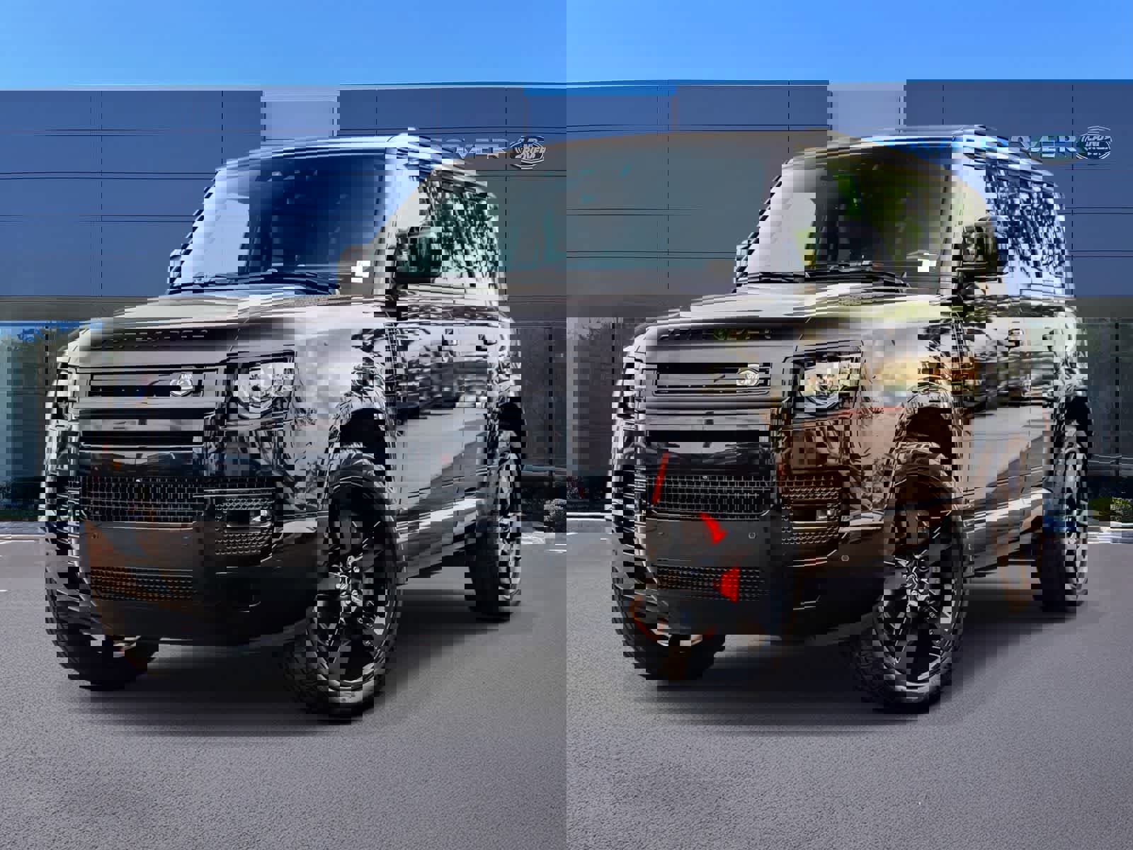 Used 2024 Land Rover Defender 110 X image 1