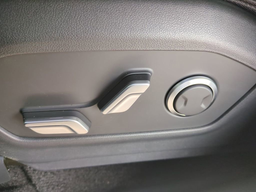 New 2026 Hyundai Santa Fe SEL image 24