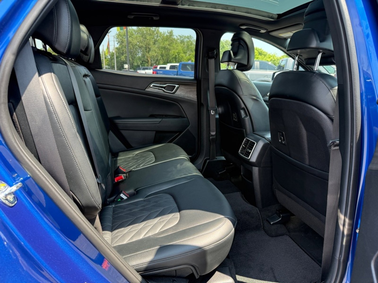 Used 2023 Kia Sportage X-Line w/ X-Line Premium Package image 15