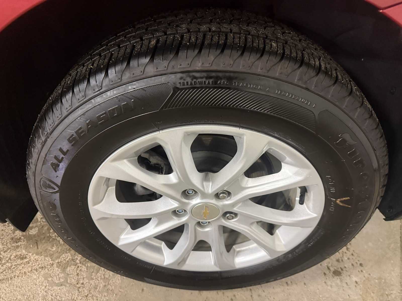 Used 2020 Chevrolet Equinox LT FWD image 9