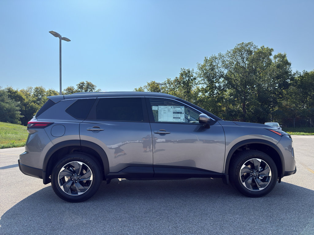 New 2026 Nissan Rogue SV w/ SV Premium Package image 4
