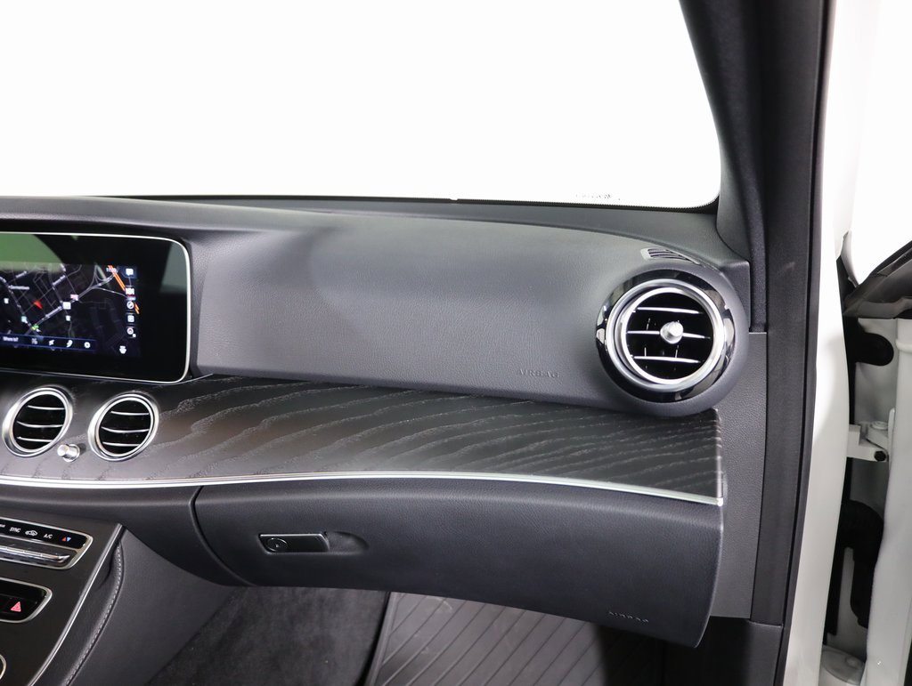 Certified 2022 Mercedes-Benz E 450 4MATIC Sedan image 49