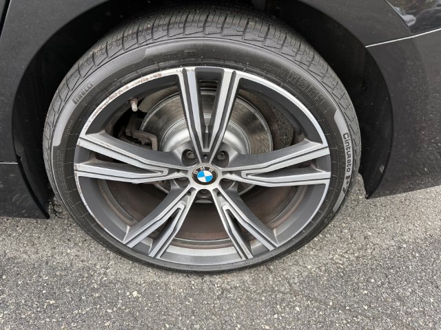 Used 2023 BMW 330i xDrive Sedan w/ Premium Package AWD/4WD image 40