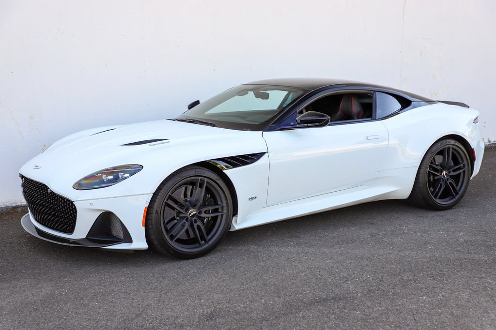 Used 2019 Aston Martin DBS Superleggera RWD image 9