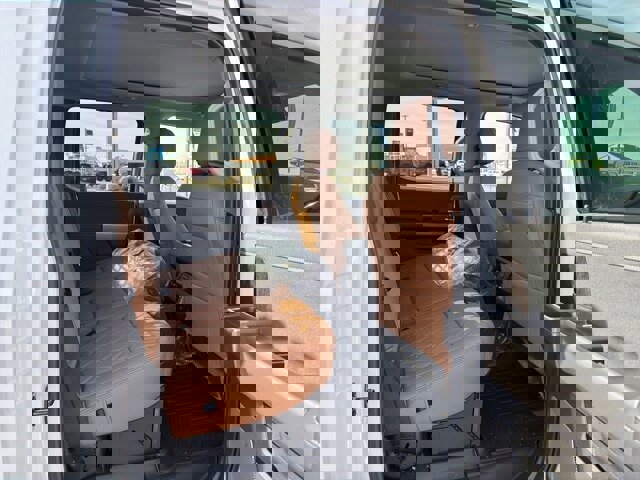 New 2026 Ford F250 Lariat w/ Black Appearance Package image 36