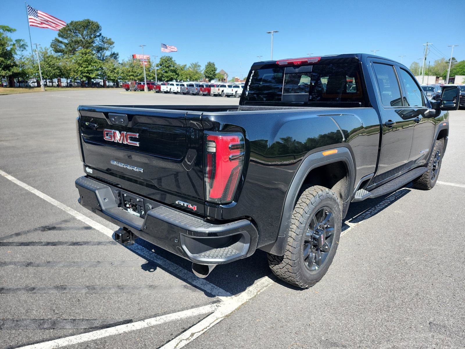 New 2026 GMC Sierra 2500 AT4 w/ AT4 Premium Plus Package AWD/4WD image 3