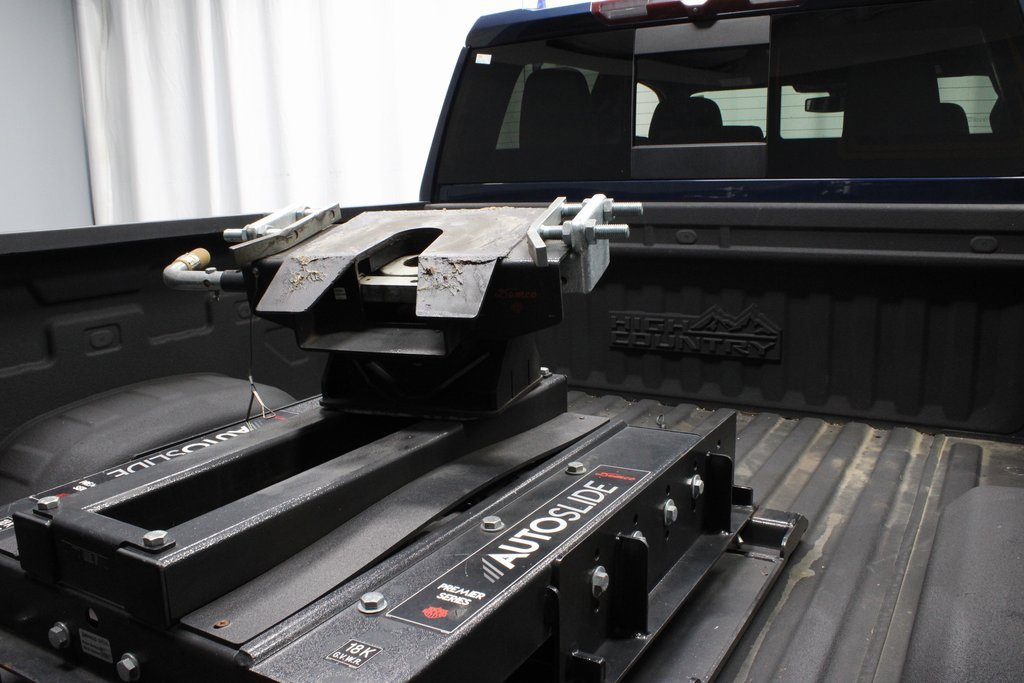 Used 2022 Chevrolet Silverado 3500 High Country image 16