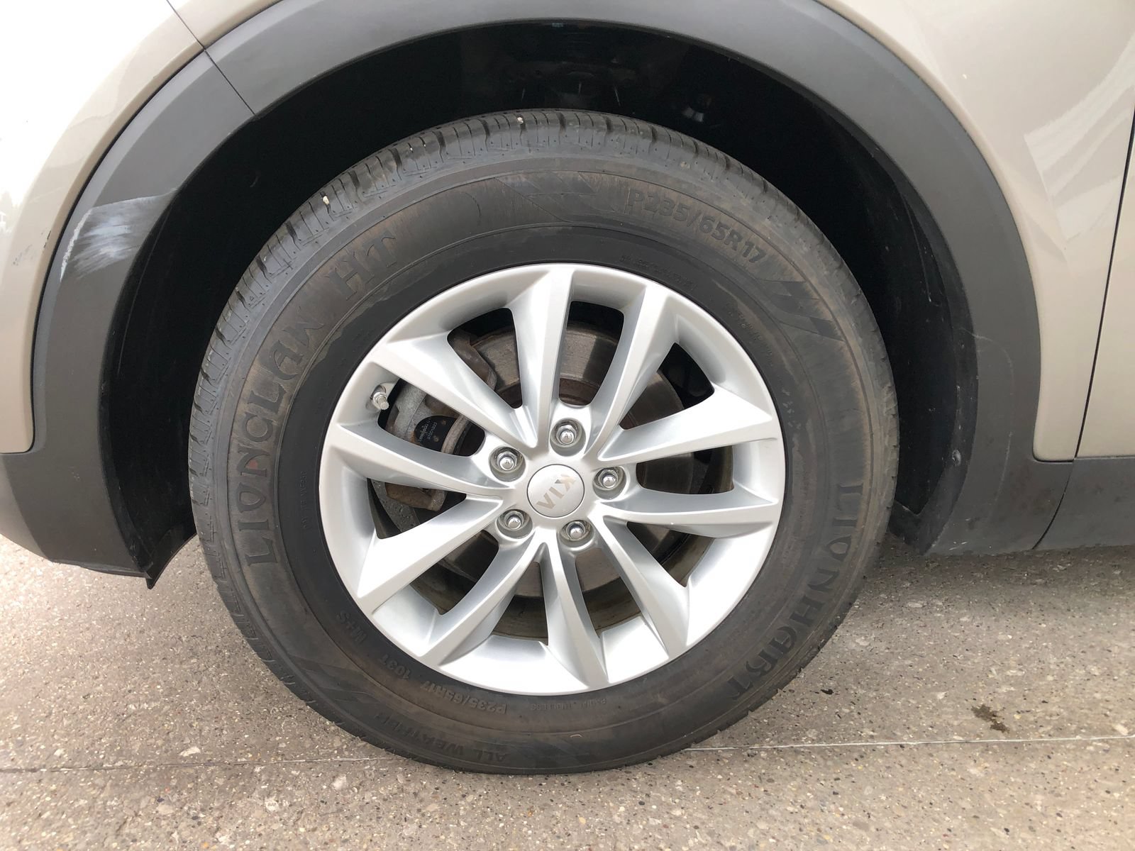 Used 2018 Kia Sorento L FWD image 4