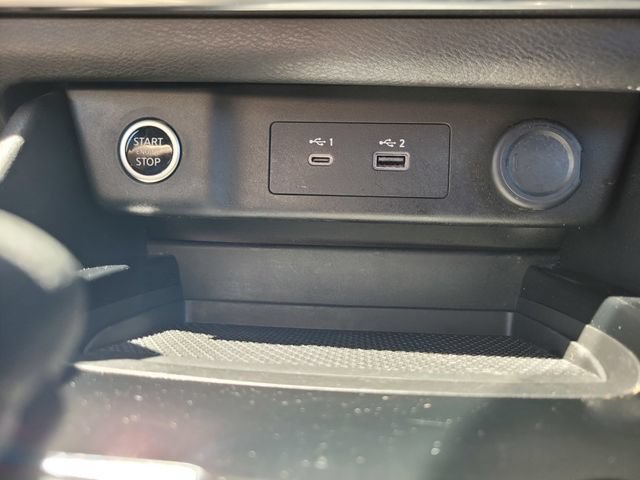 Certified 2023 Nissan Rogue SV FWD image 25