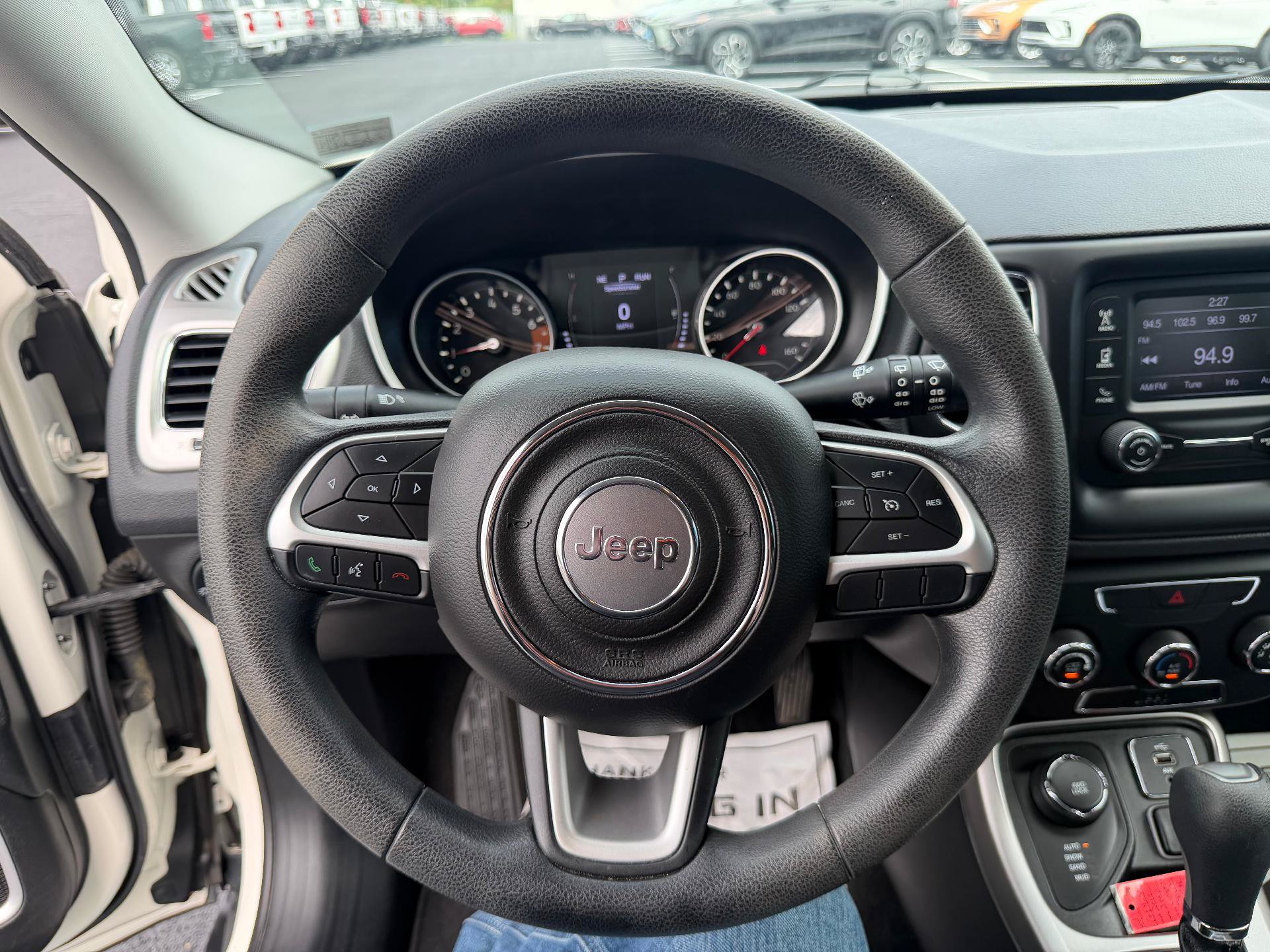 Used 2017 Jeep Compass Sport AWD/4WD image 20