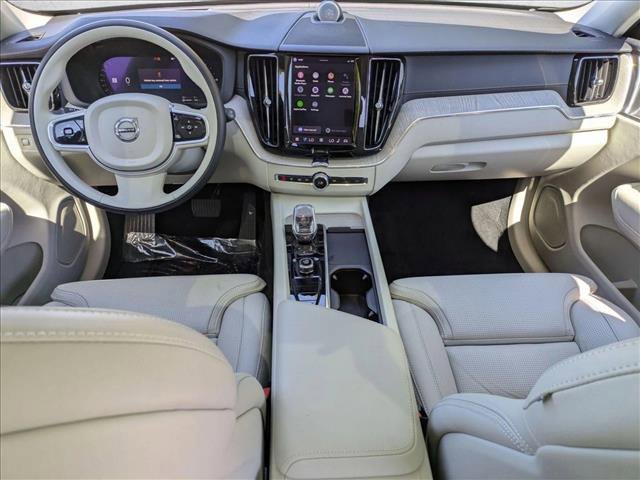 Used 2022 Volvo XC60 T8 Inscription w/ Advanced Package image 17