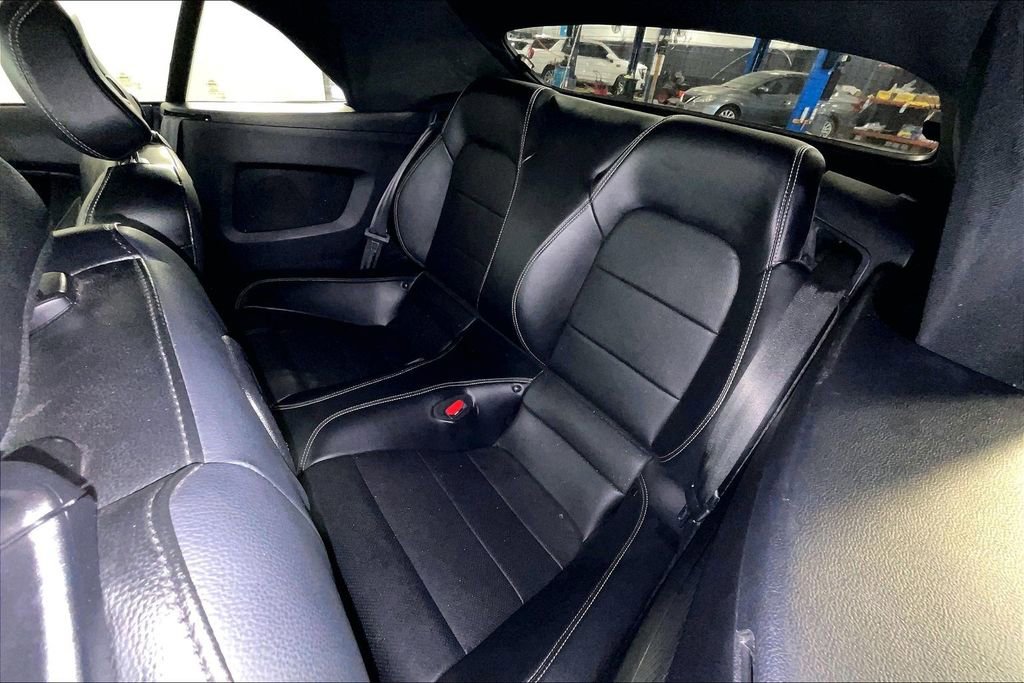 Used 2022 Ford Mustang GT Premium image 35