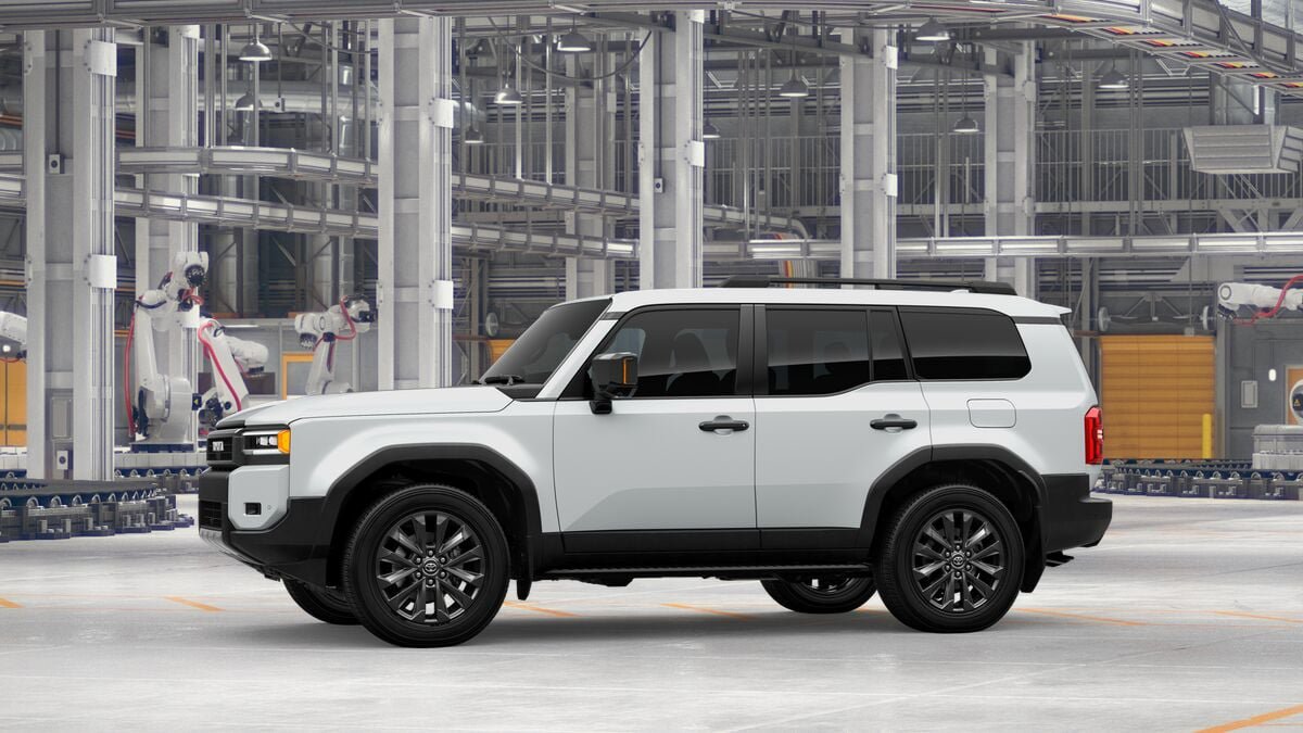 New 2027 Toyota Land Cruiser AWD/4WD image 3