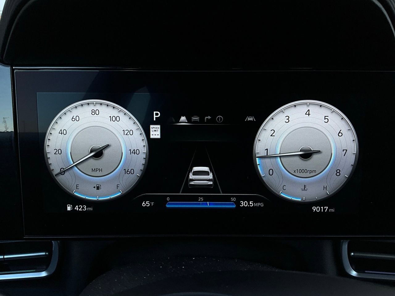 Used 2025 Hyundai Elantra SEL image 39