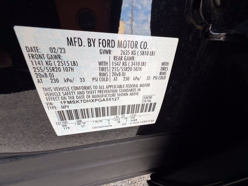 Used 2023 Ford Explorer XLT w/ Equipment Group 202A RWD image 33