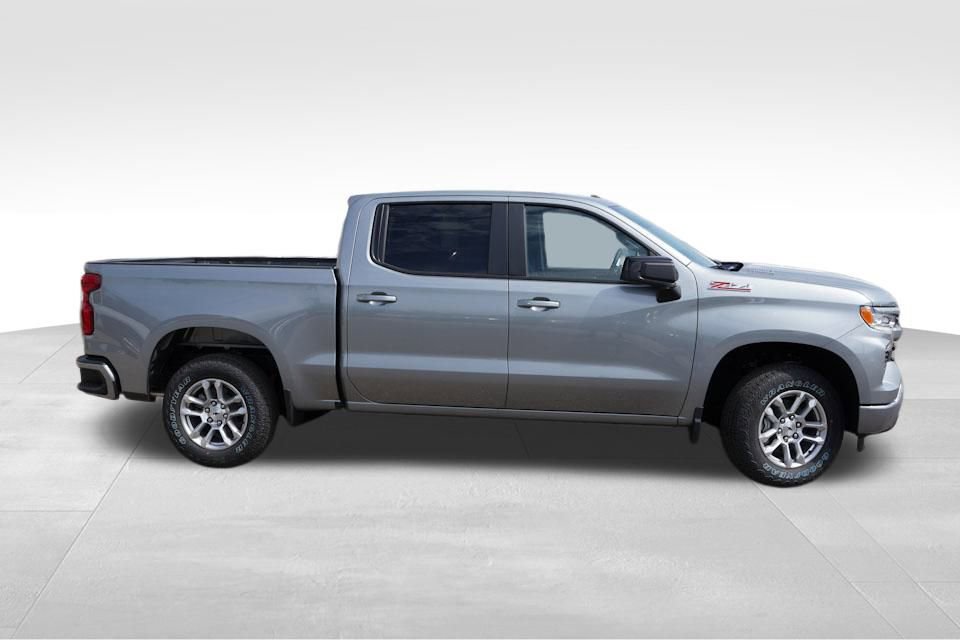 New 2026 Chevrolet Silverado 1500 RST w/ Z71 Off-Road Package image 2