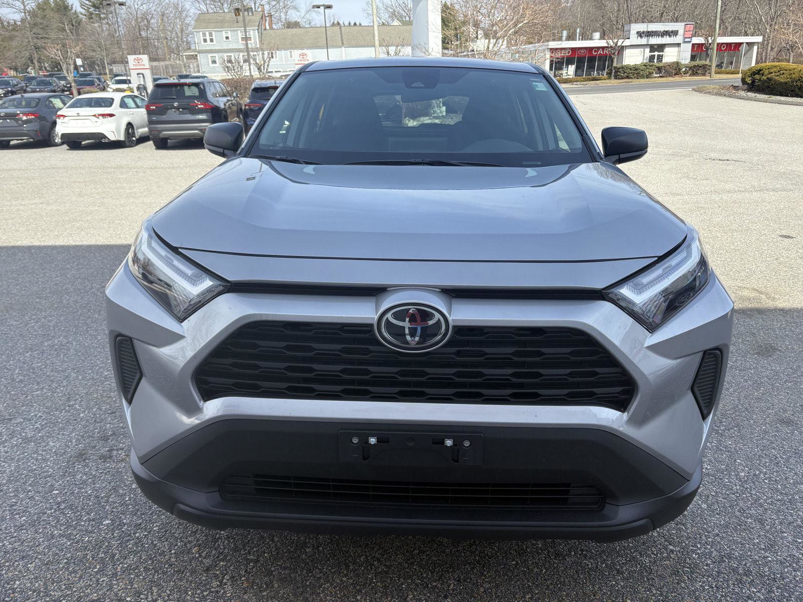 Used 2025 Toyota RAV4 LE image 2