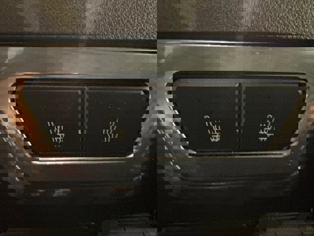 Used 2019 GMC Sierra 1500 SLT w/ SLT Premium Plus Package image 16