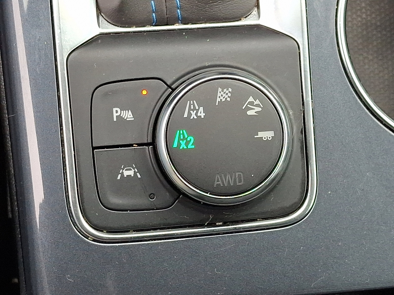 Used 2023 Chevrolet Blazer RS w/ Enhanced Convenience Package image 28