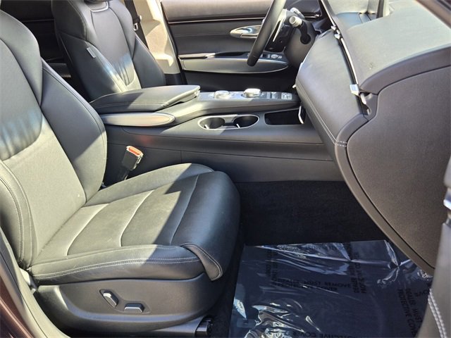 Certified 2022 Genesis GV70 2.5T w/ Select Package image 17