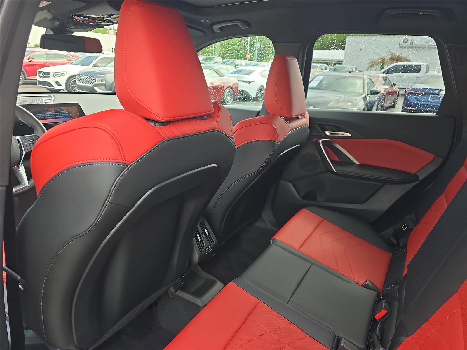 Used 2025 BMW X1 xDrive28i image 12