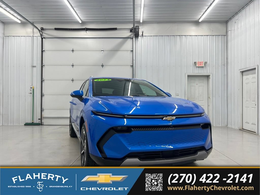 Used 2024 Chevrolet Equinox EV LT FWD image 1