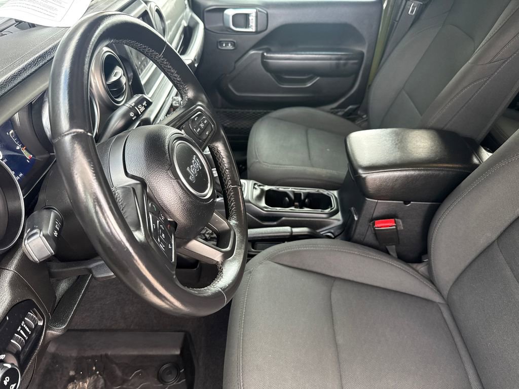 Used 2021 Jeep Gladiator Willys image 20