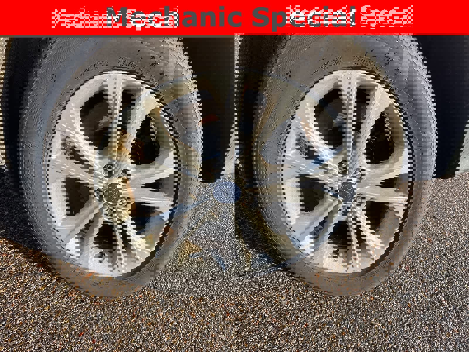 Used 2017 Ford Escape SE w/ Equipment Group 201A image 22