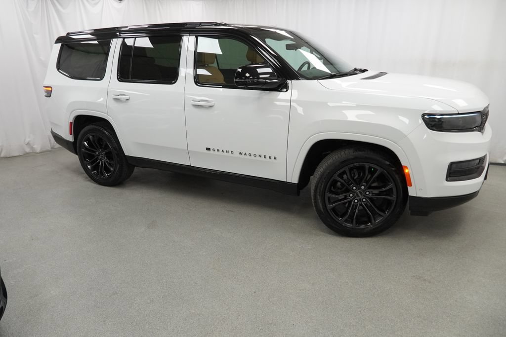 Used 2024 Jeep Grand Wagoneer Series III w/ Quick Order Packagew 28T AWD/4WD image 10