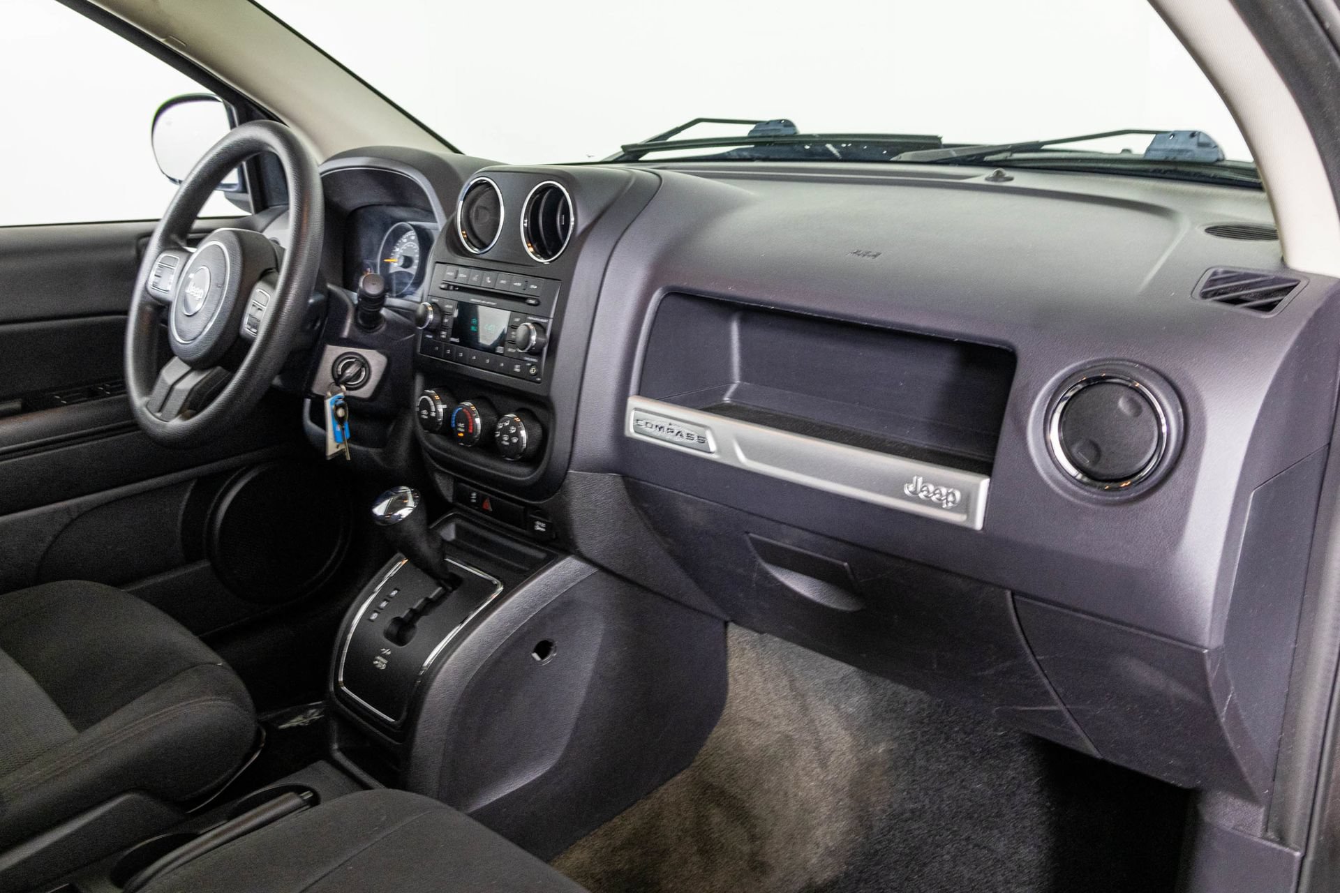 Used 2016 Jeep Compass Sport w/ Power Value Group FWD image 43