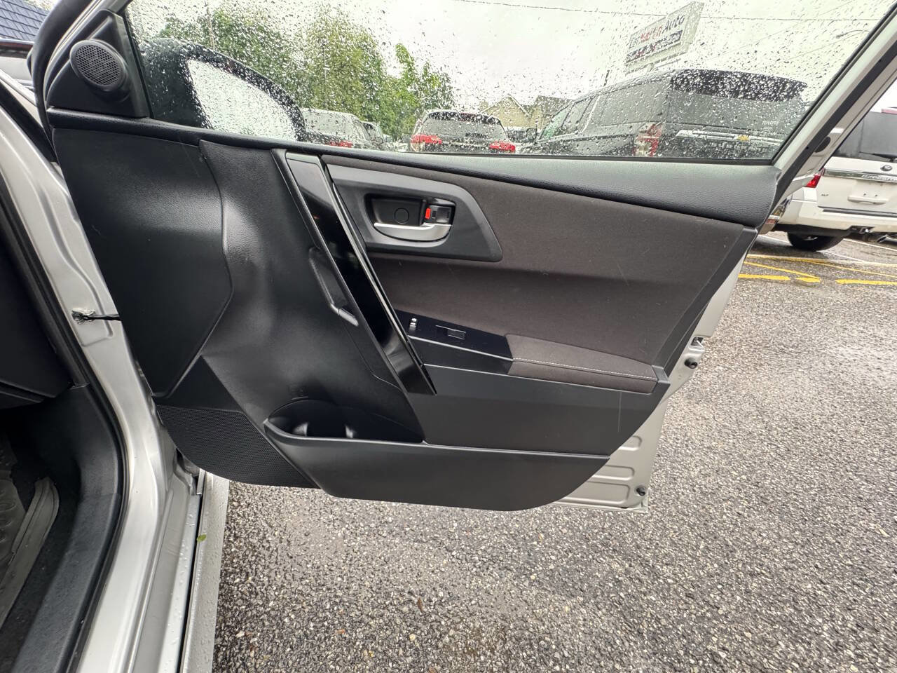 Used 2016 Scion iM Base 4dr Hatchback CVT image 39