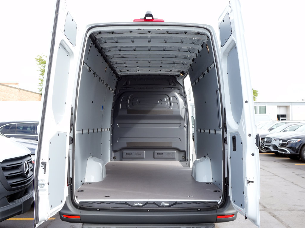 New 2026 Mercedes-Benz Sprinter 2500 image 5