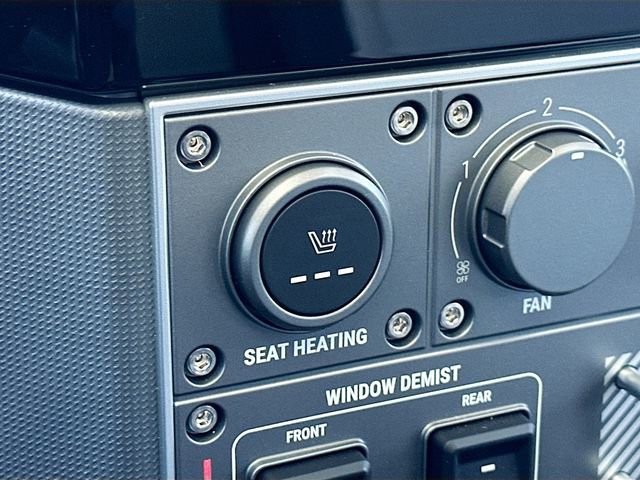 Used 2025 INEOS Grenadier Fieldmaster Edition image 18