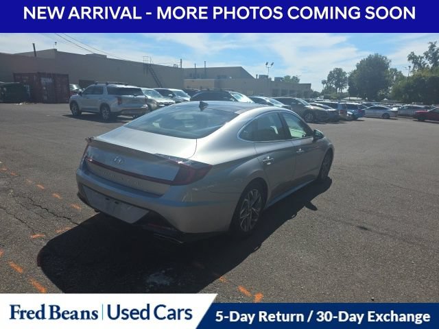 Used 2020 Hyundai Sonata SEL w/ Premium + Sunroof Package FWD image 6