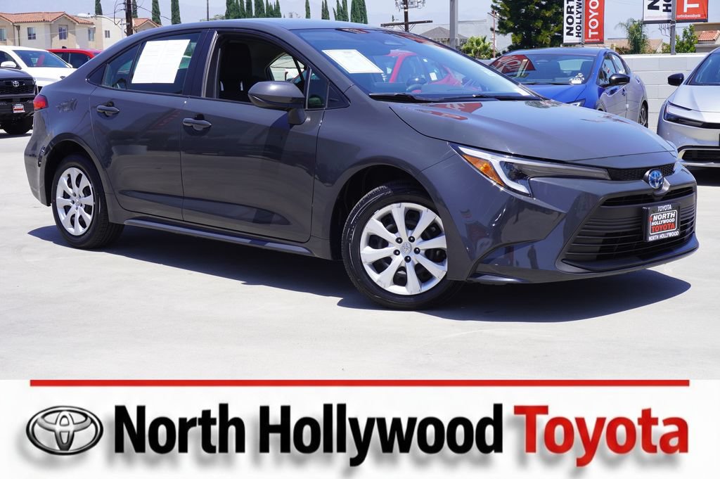 Certified 2025 Toyota Corolla LE