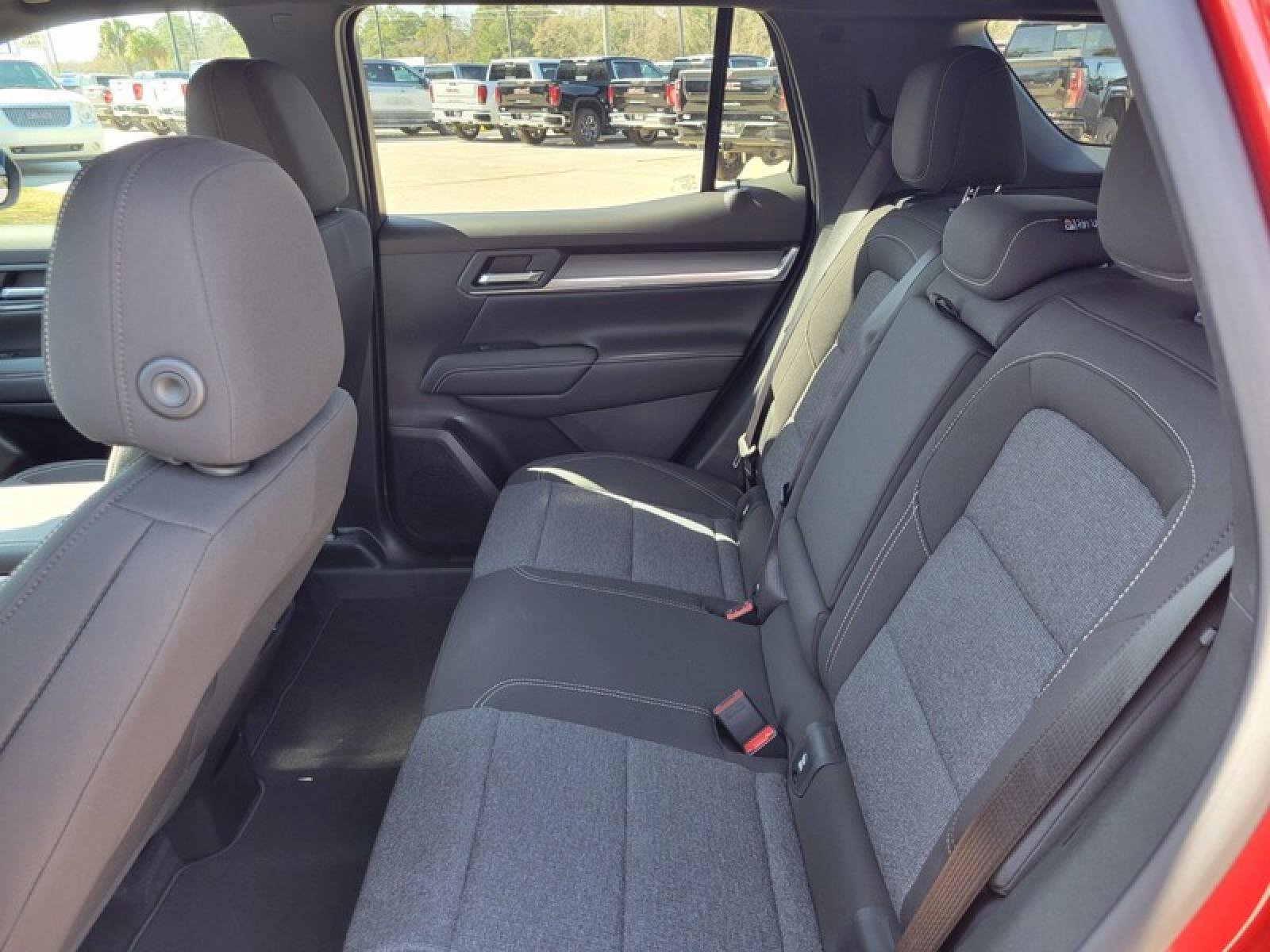 New 2026 GMC Terrain Elevation FWD image 23