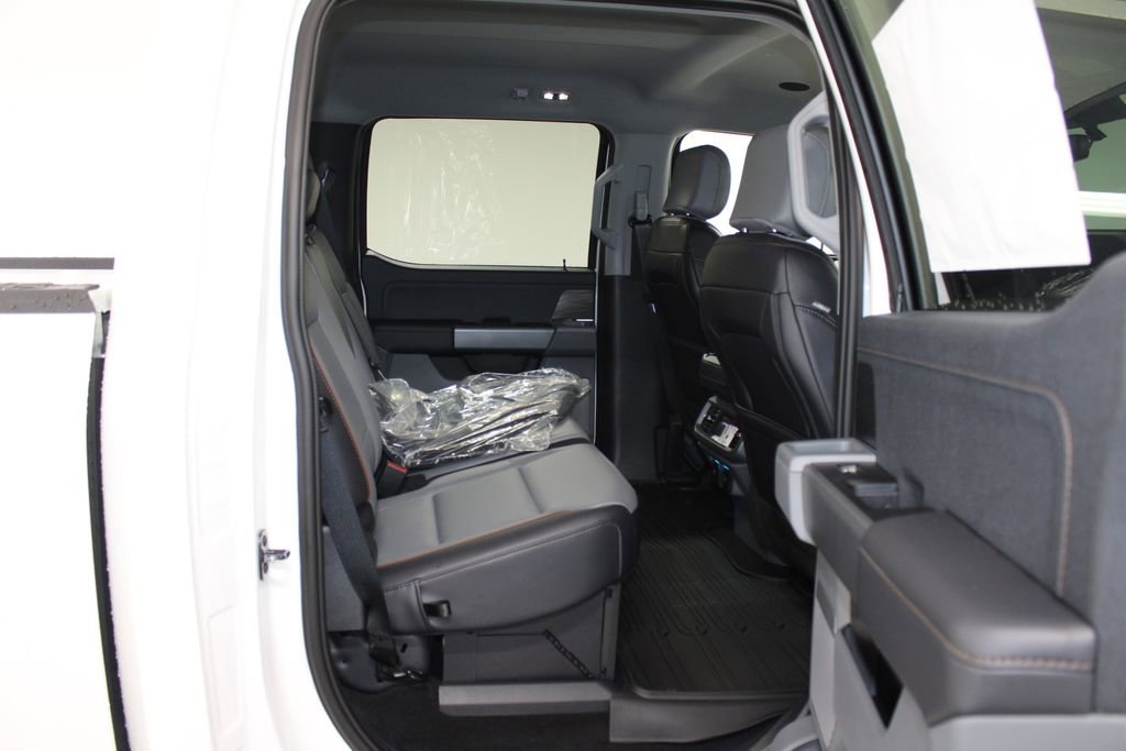 New 2025 Ford F150 Lariat w/ Equipment Group 502A High image 33