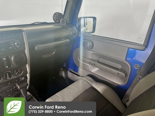 Used 2009 Jeep Wrangler Unlimited X AWD/4WD image 21