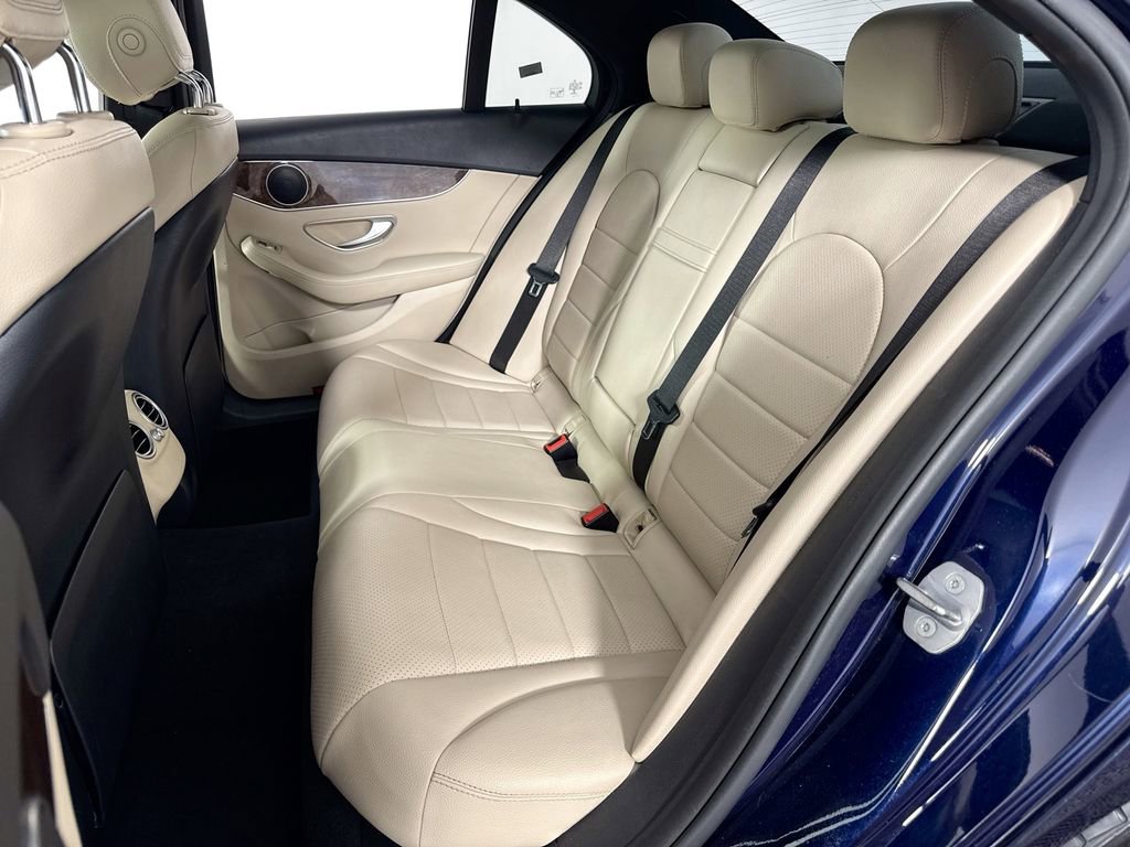 Used 2018 Mercedes-Benz C 300 Sedan image 28