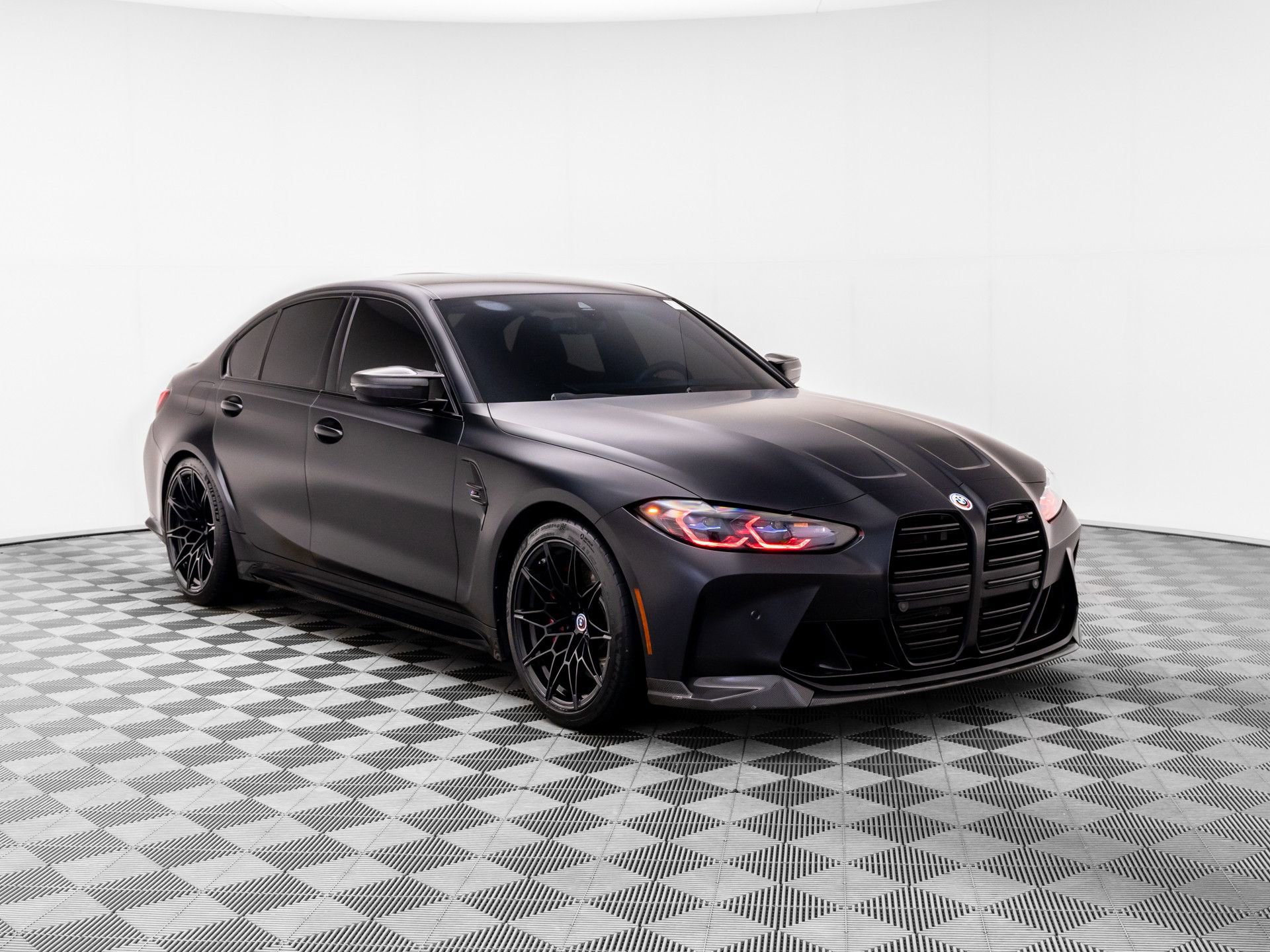 Used 2023 BMW M3 Competition w/ M Carbon Exterior Package AWD/4WD image 9