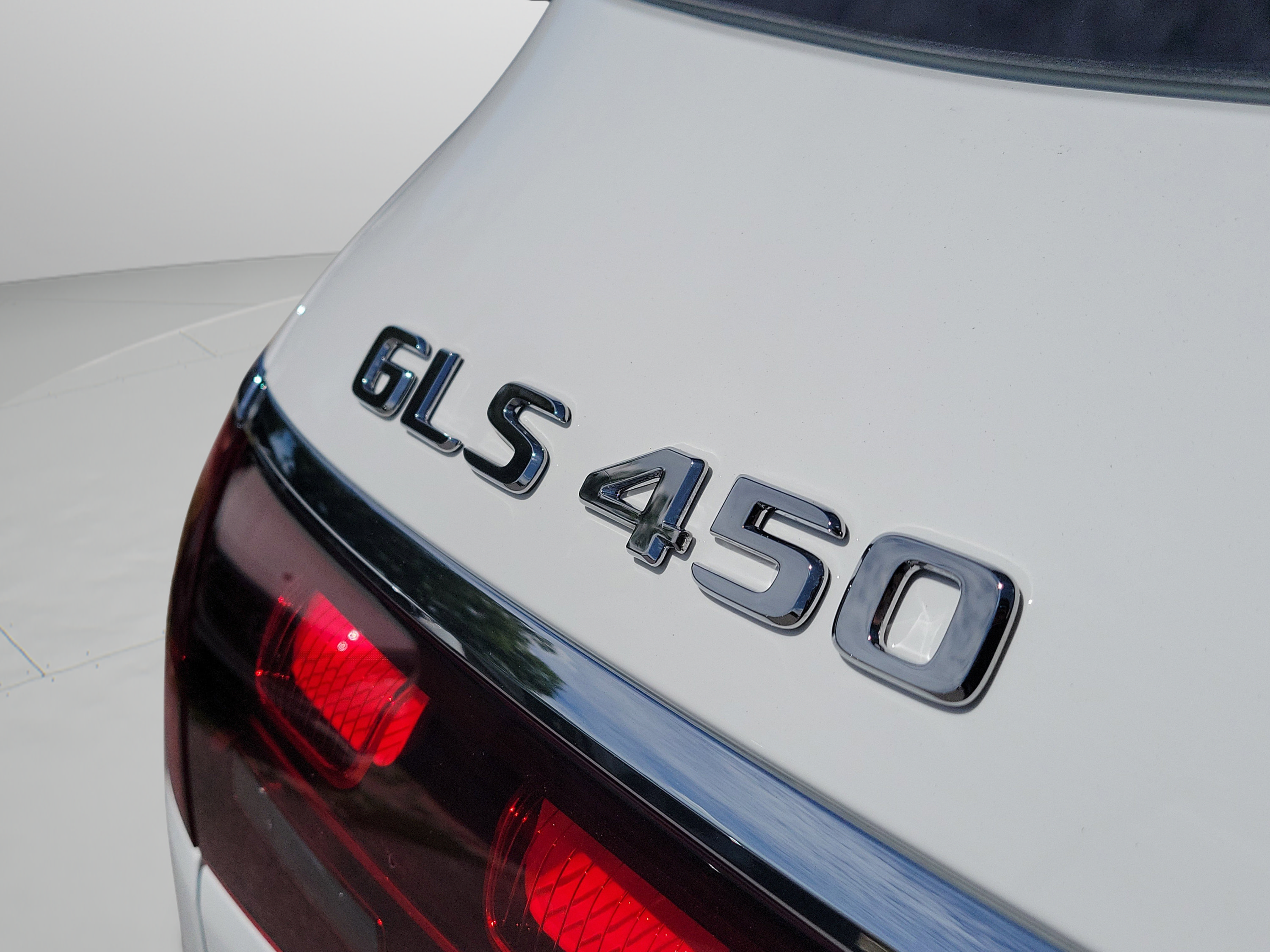 New 2026 Mercedes-Benz GLS 450 4MATIC image 33