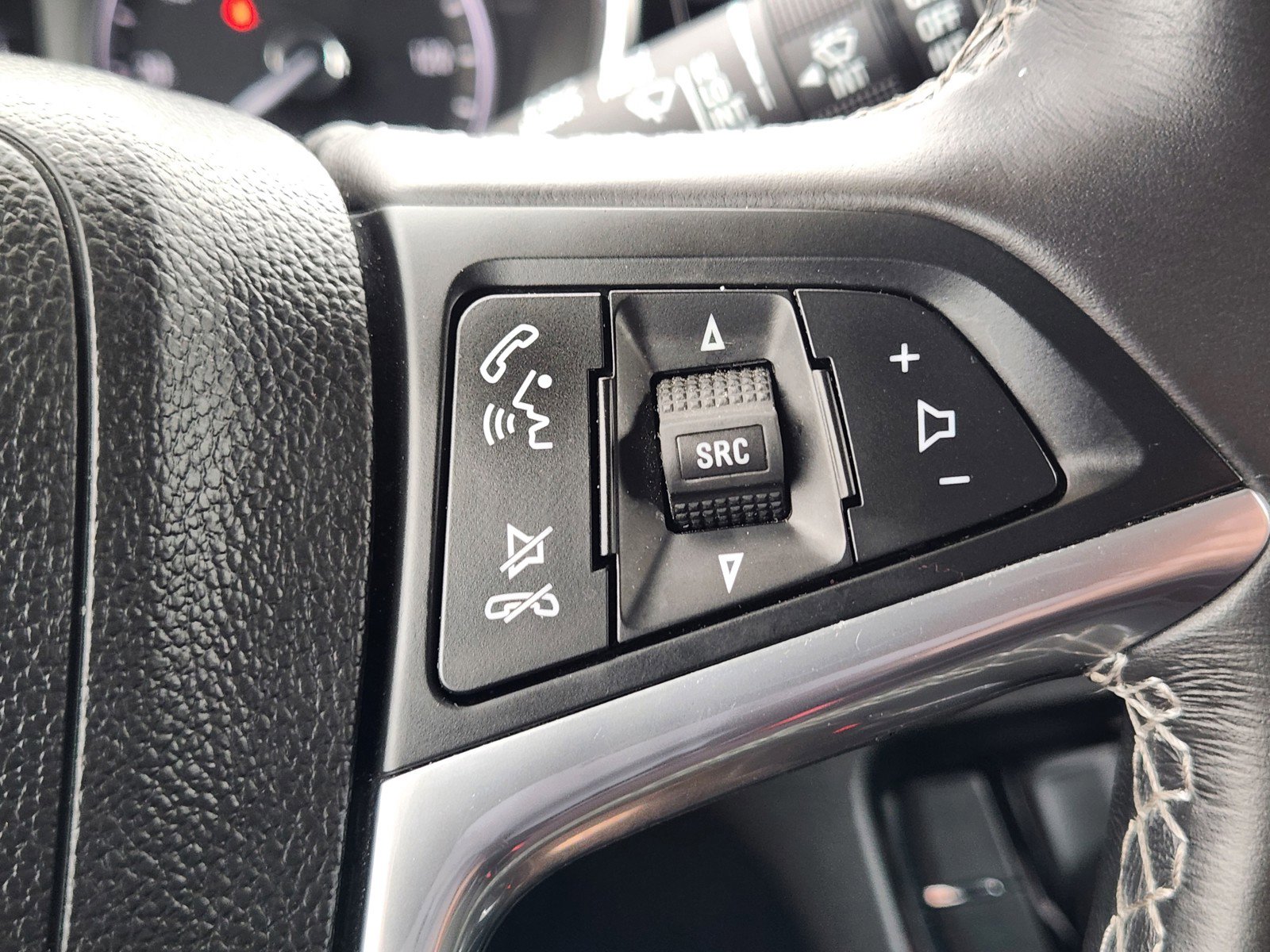 Used 2017 Buick Encore Preferred image 22