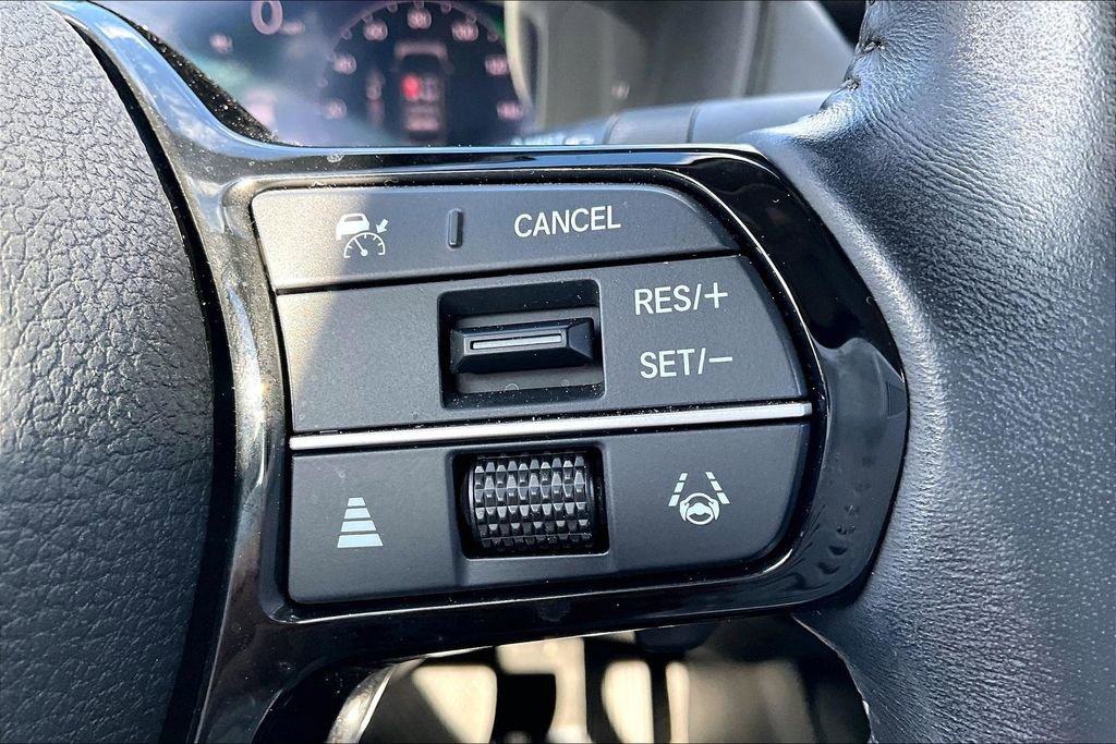 Used 2023 Honda Accord Touring image 25